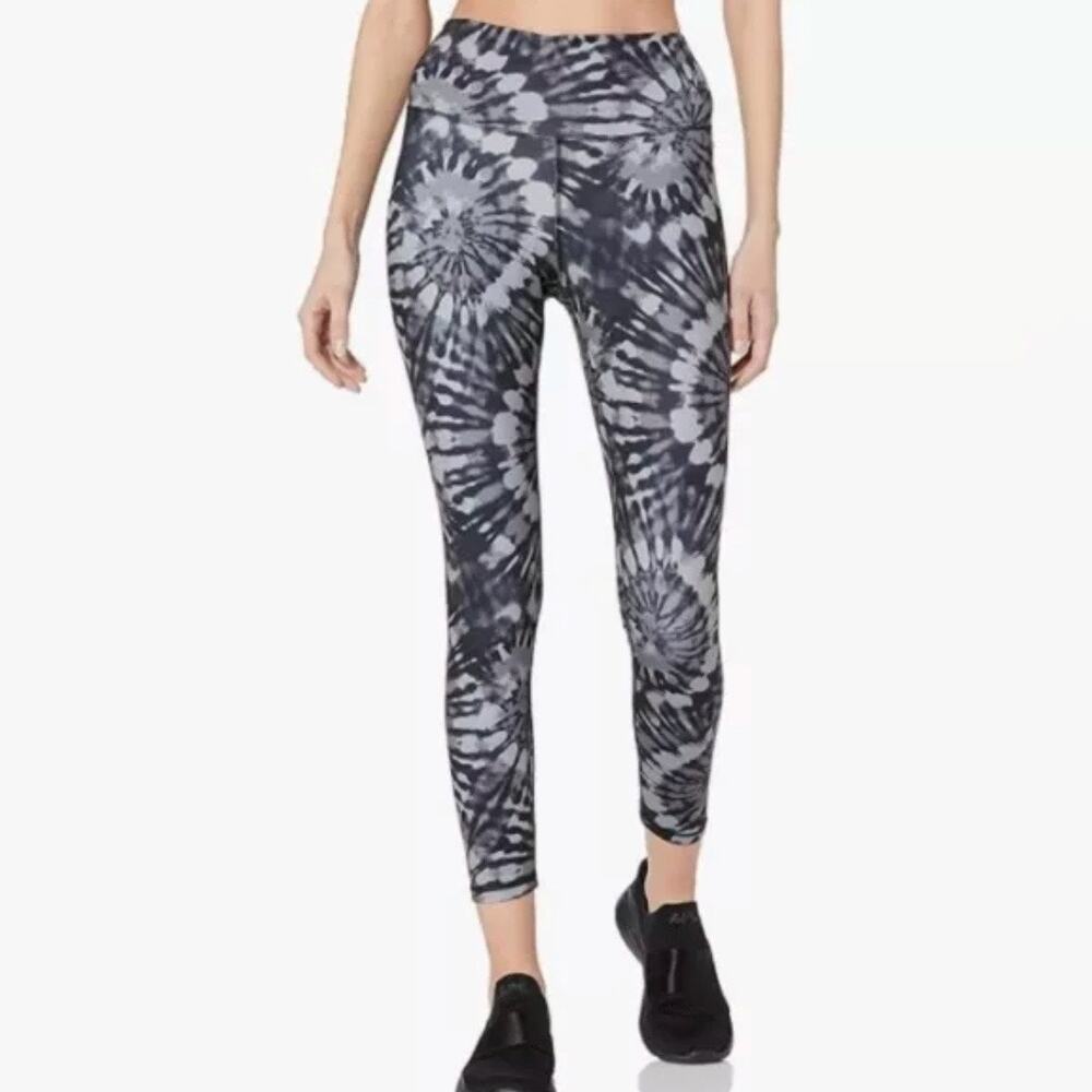 Danskin Black Salt Tie Dye Swirl 7/8 Leggings Sz L NWT
